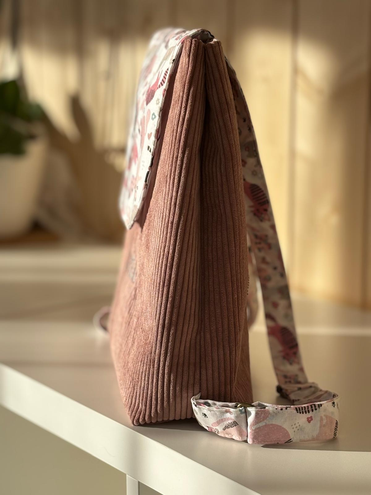Sac à dos personnalisable pour enfants " Petit Chat "  Accessoire enfant - De Rêve en Fil By Lalie