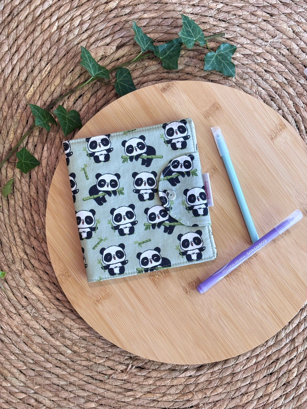 Album de coloriage réutilisable Panda De Rêve en Fil By Lalie