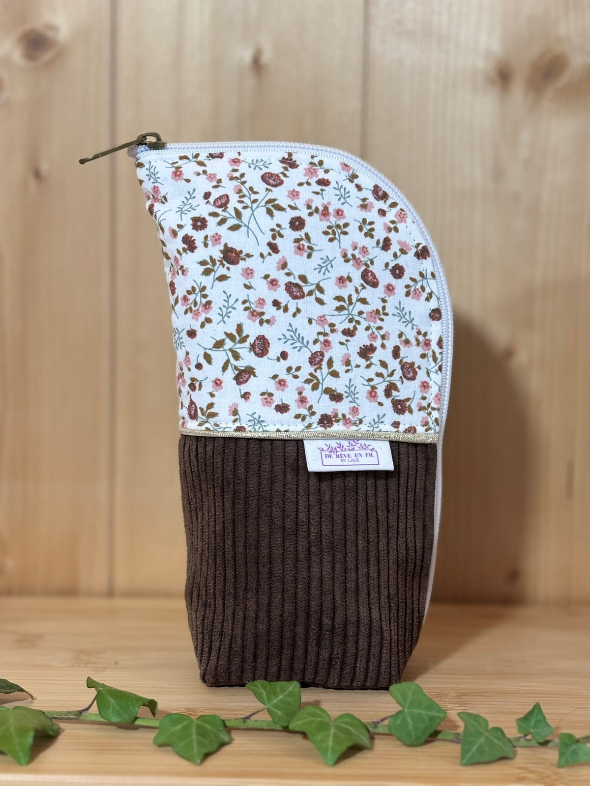 Trousse pot velours côtelé Marron Eléonie - En Stock De Rêve en Fil By Lalie