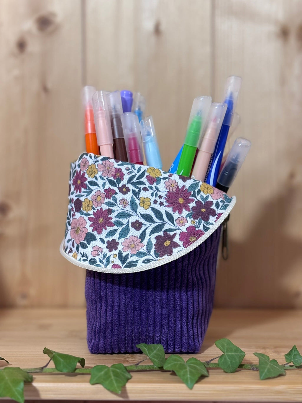 Trousse pot velours côtelé Violet Fleuri - En Stock De Rêve en Fil By Lalie
