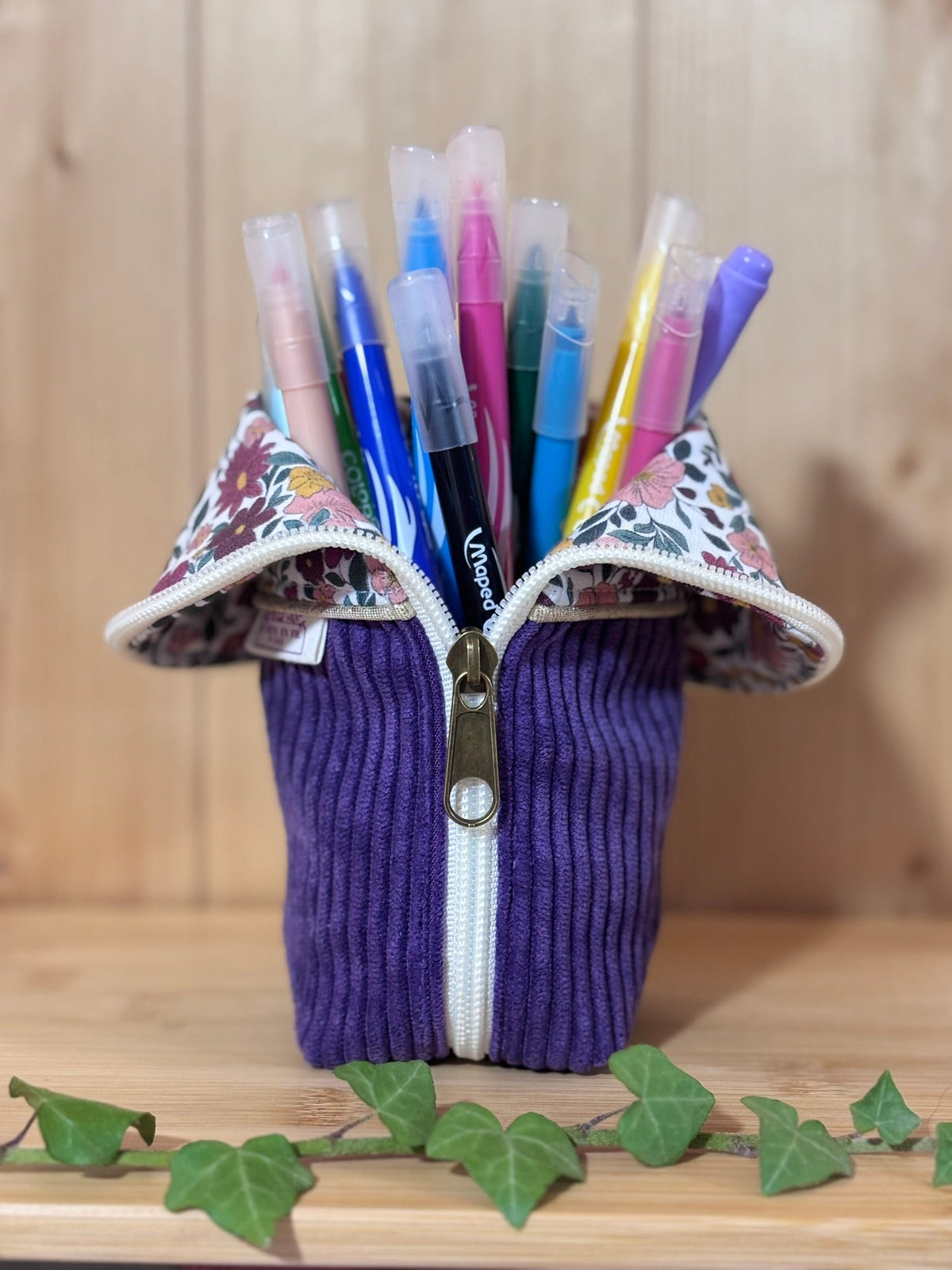 Trousse pot velours côtelé Violet Fleuri - En Stock De Rêve en Fil By Lalie
