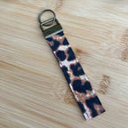 Porte‑clé dragonne multi‑usage - Léopard De Rêve en Fil By Lalie