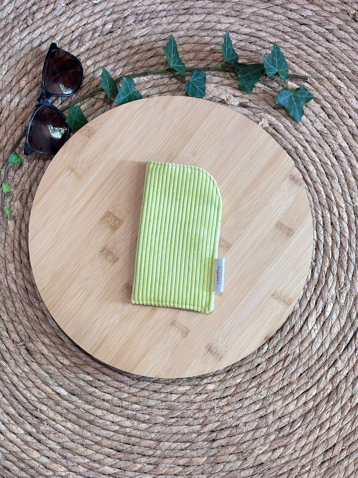 Étui à lunettes Velours côtelé anis - Plusieurs coloris De Rêve en Fil By Lalie