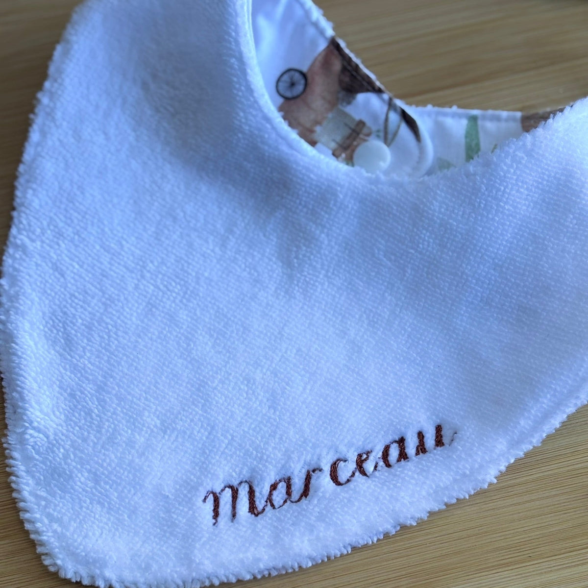 Bavoir bébé personnalisable en éponge bambou - Motif Carotte - En Stock De Rêve en Fil By Lalie