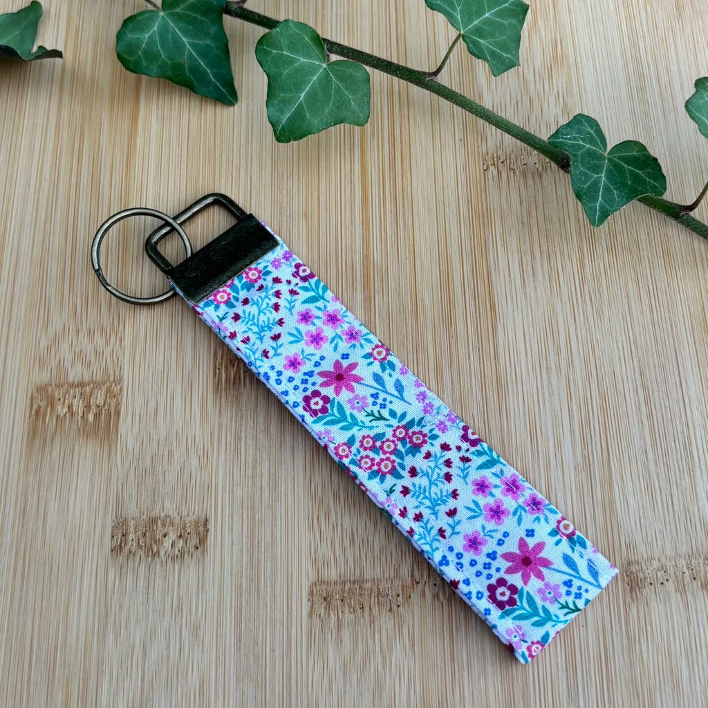 Porte‑clé dragonne multi‑usage - Bleu - De rêve en fil by lalie