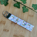 Porte‑clé dragonne multi‑usage - Eté De Rêve en Fil By Lalie