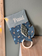 Protège carnet de santé personnalisable "Petit tracteur" - De Rêve en Fil By Lalie