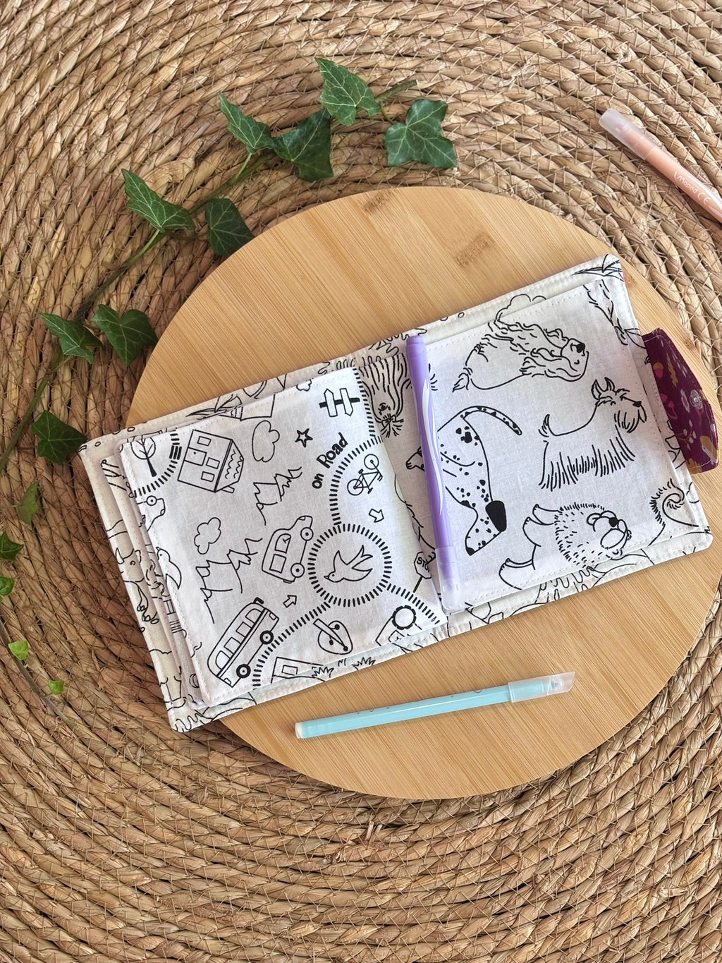 Album de coloriage réutilisable Tracteur De Rêve en Fil By Lalie