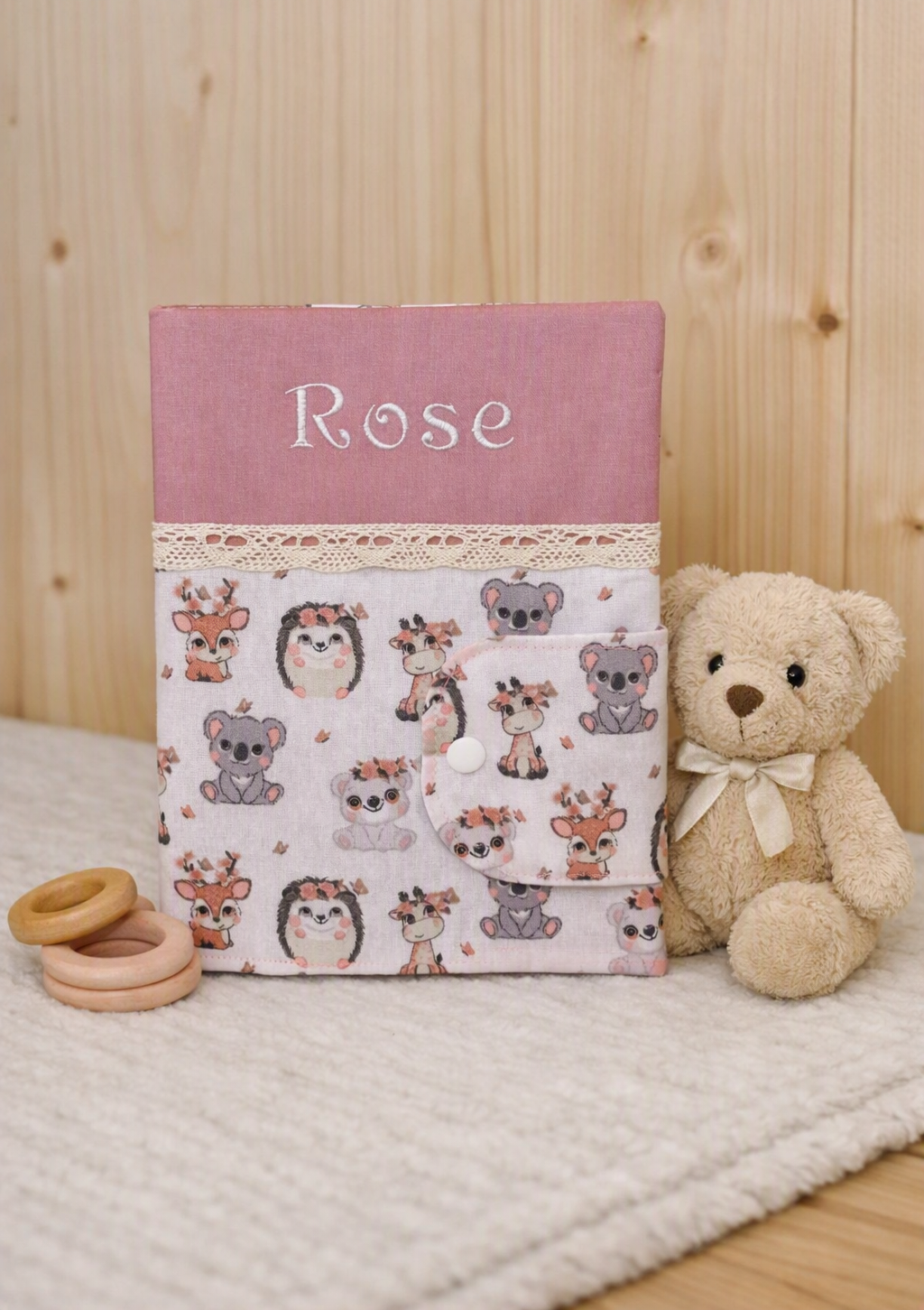 Protège carnet de santé personnalisable Koala De Rêve en Fil By Lalie