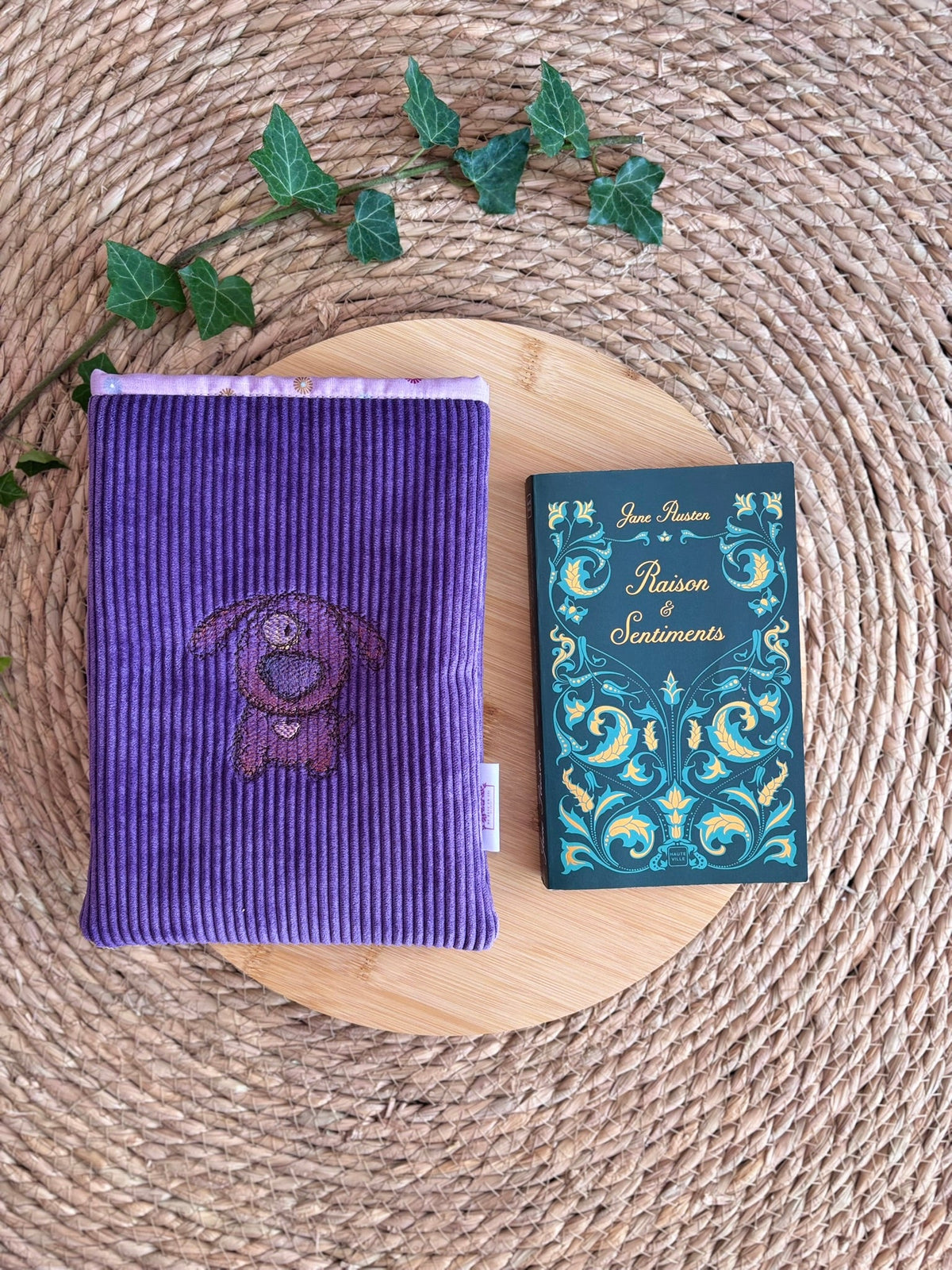 Pochette à livre Chien violette De Rêve en Fil By Lalie