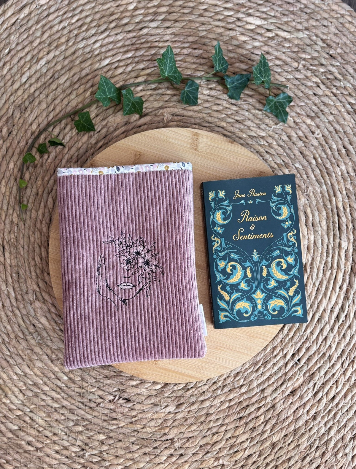Pochette à livre Femme rose De Rêve en Fil By Lalie
