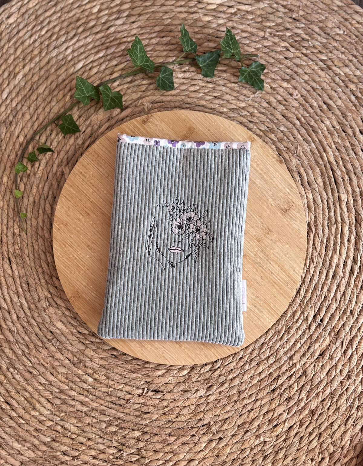 Pochette à livre Femme Sauge De Rêve en Fil By Lalie