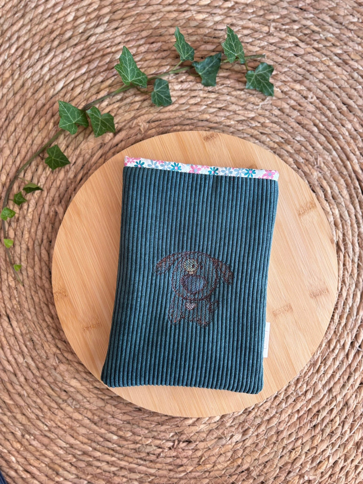 Pochette à livre Chien verte De Rêve en Fil By Lalie