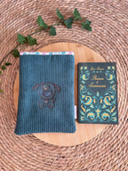 Pochette à livre Chien verte De Rêve en Fil By Lalie